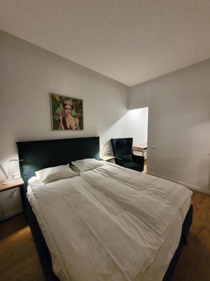 Smaragdo Apartamentai Каунас Экстерьер фото