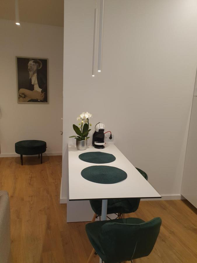Smaragdo Apartamentai Каунас Экстерьер фото